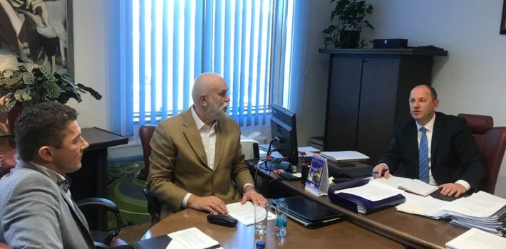 Представници Синдиката ЕРС код директора Петровића